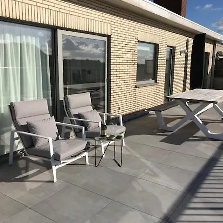 Penthouse Sun Corner *